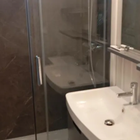 Mobilhome Et 8 Personnes Piscine